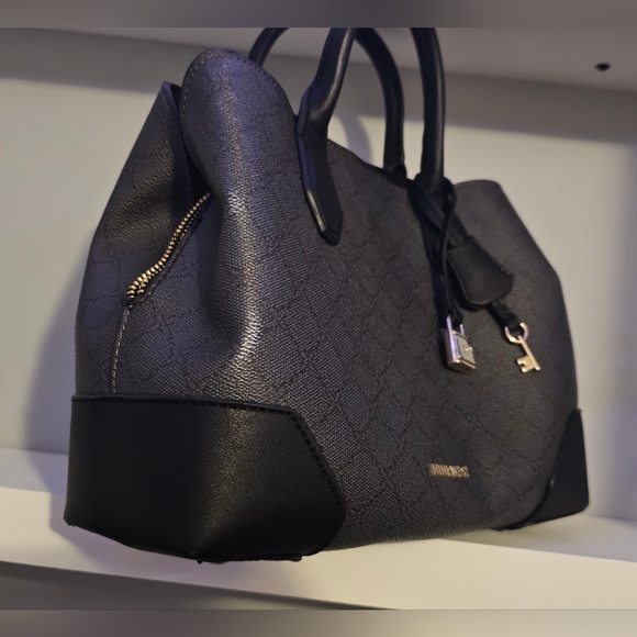 NINE WEST- Black & Gray - Picture 7 of 7